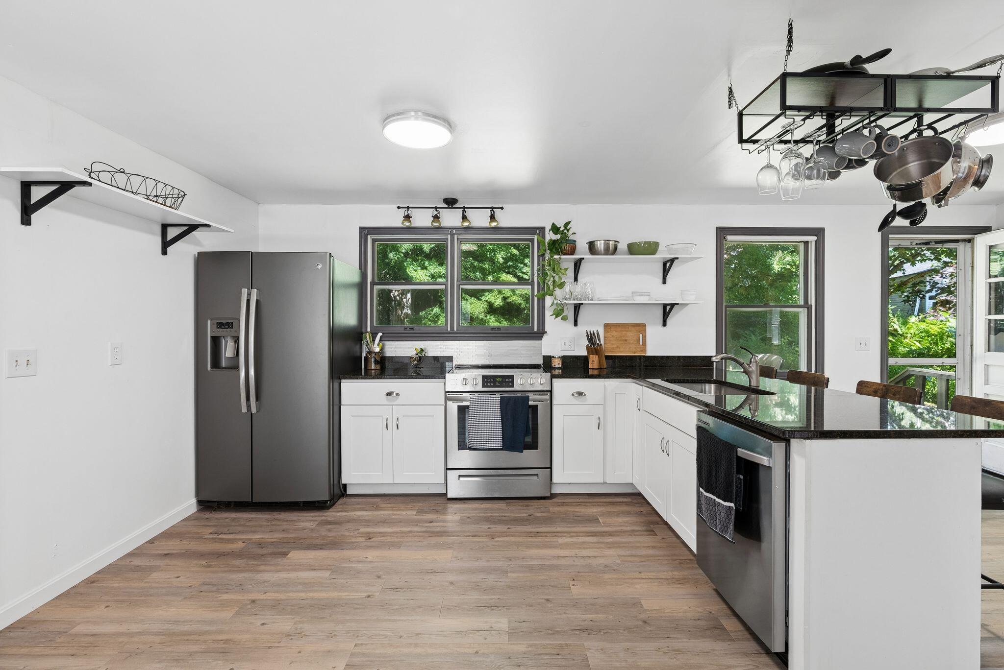 48 Old Winthrop Road Wayne, ME 04284 - Photo 8 of 56 Interior