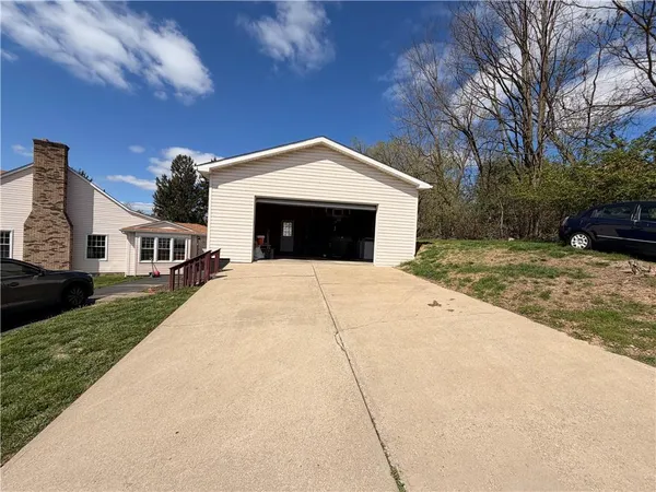 $499,000 | 119 Chambers Lane, Canonsburg, PA 15317