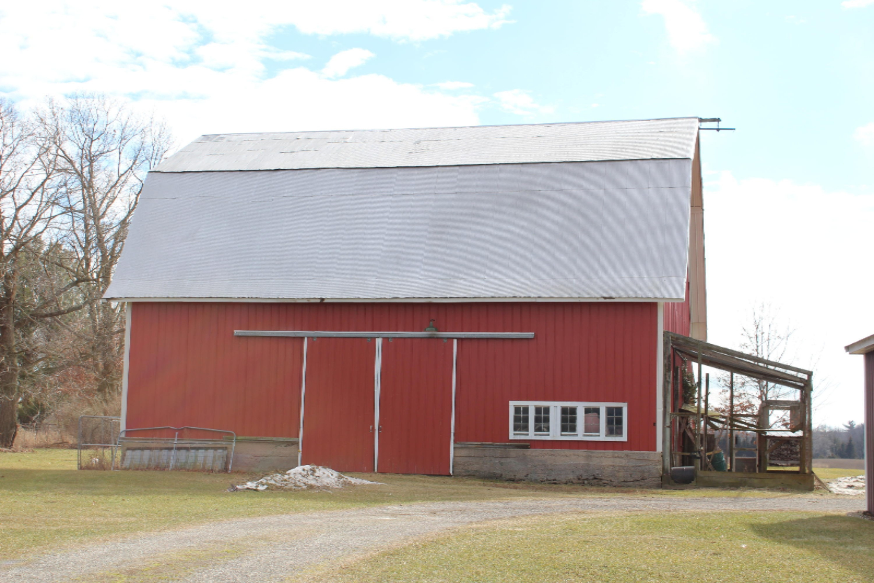 1781 West Fenwick Road Fenwick, MI 48834 - Photo 2 of 28 IMG_0004