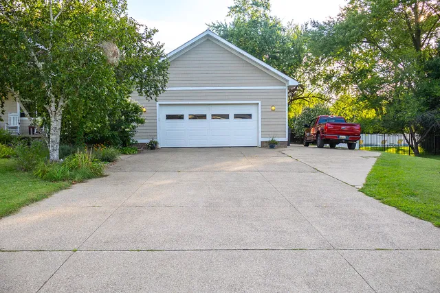 $849,900 | 118 South Harrison Street, New Buffalo, MI 49117