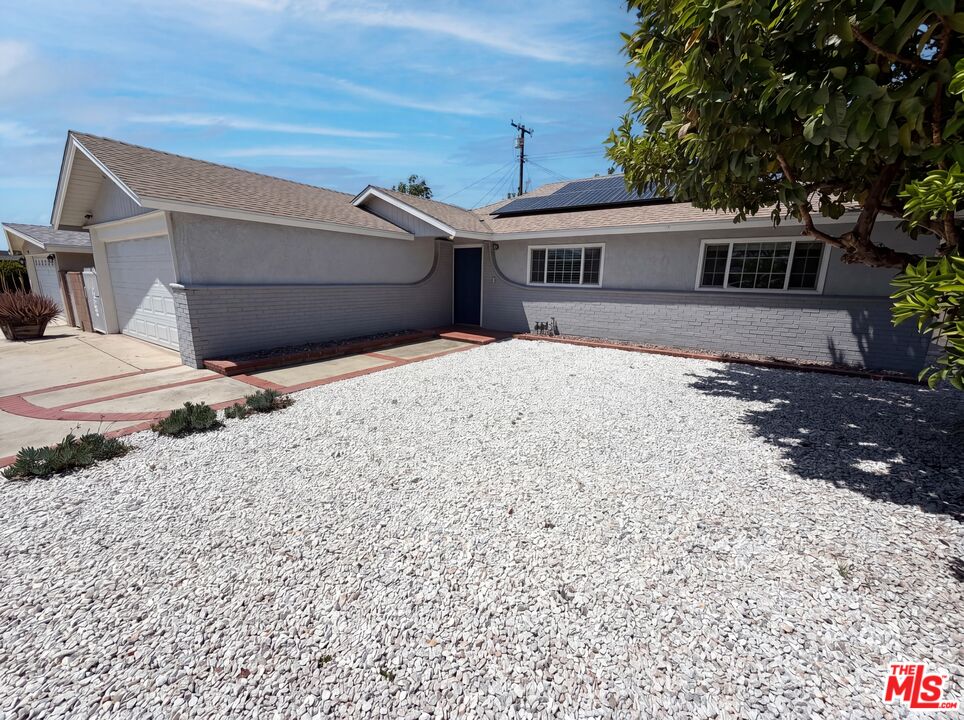 1007 East Citrus Edge Street Azusa, CA 91702 - Photo 27 of 33