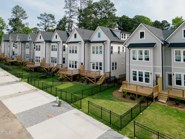 $519,000 | 5061 Lundy Drive, Unit 101, Raleigh, NC 27606