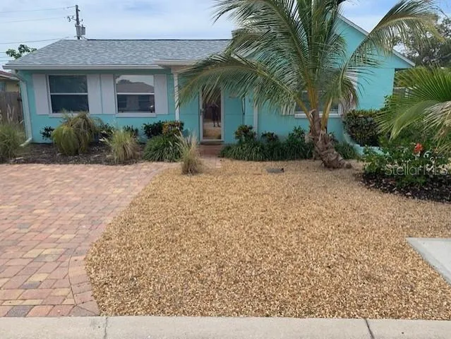 $300,000 | 411 Virginia Avenue, Madeira Beach, FL 33708