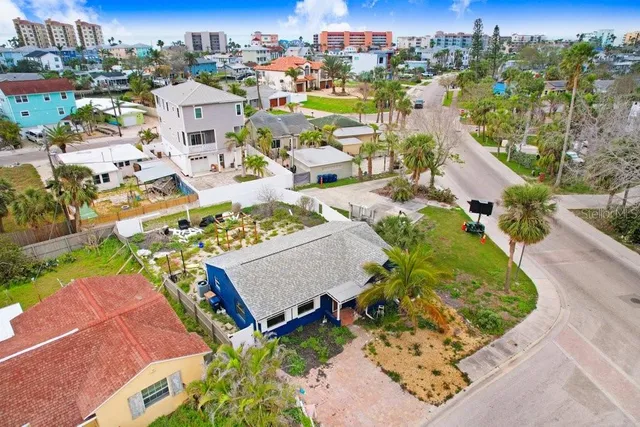 $300,000 | 411 Virginia Avenue, Madeira Beach, FL 33708