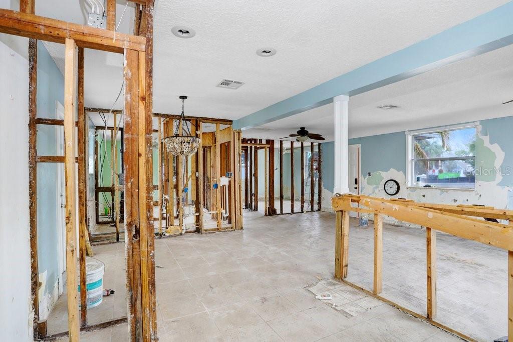 411 Virginia Avenue Madeira Beach, FL 33708 - Photo 7 of 25