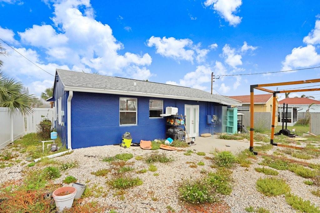 411 Virginia Avenue Madeira Beach, FL 33708 - Photo 10 of 25