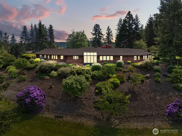 $990,000 | 557-71 Mossyrock Avenue, Mossyrock, WA 98564