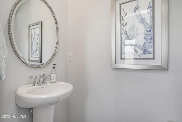 $364,999 | 1125 Sandy Hts Loop, Navassa, NC 28451