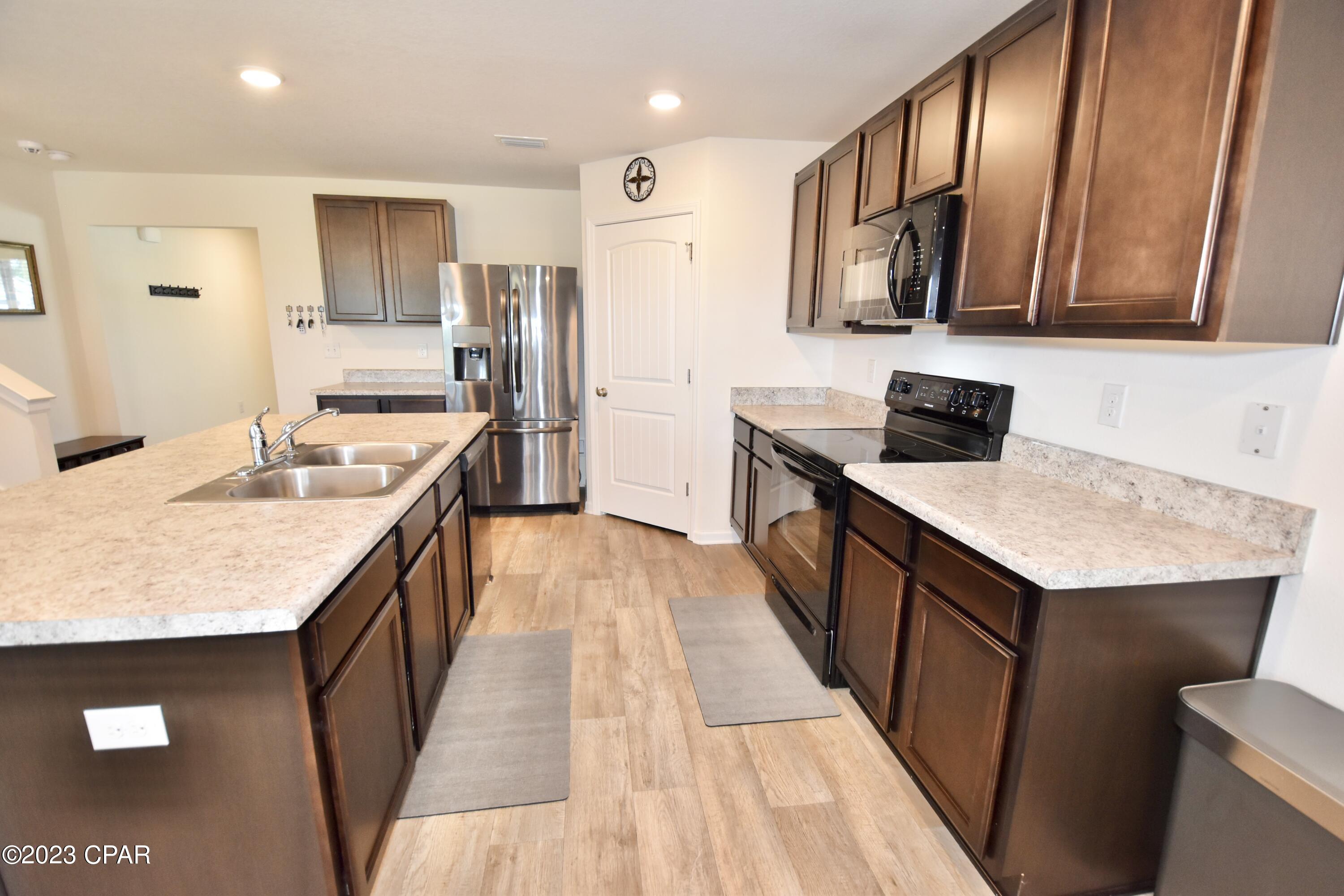 140 Merrion Road Panama City, FL 32409 - Photo 17 of 68 Gallery Image 17