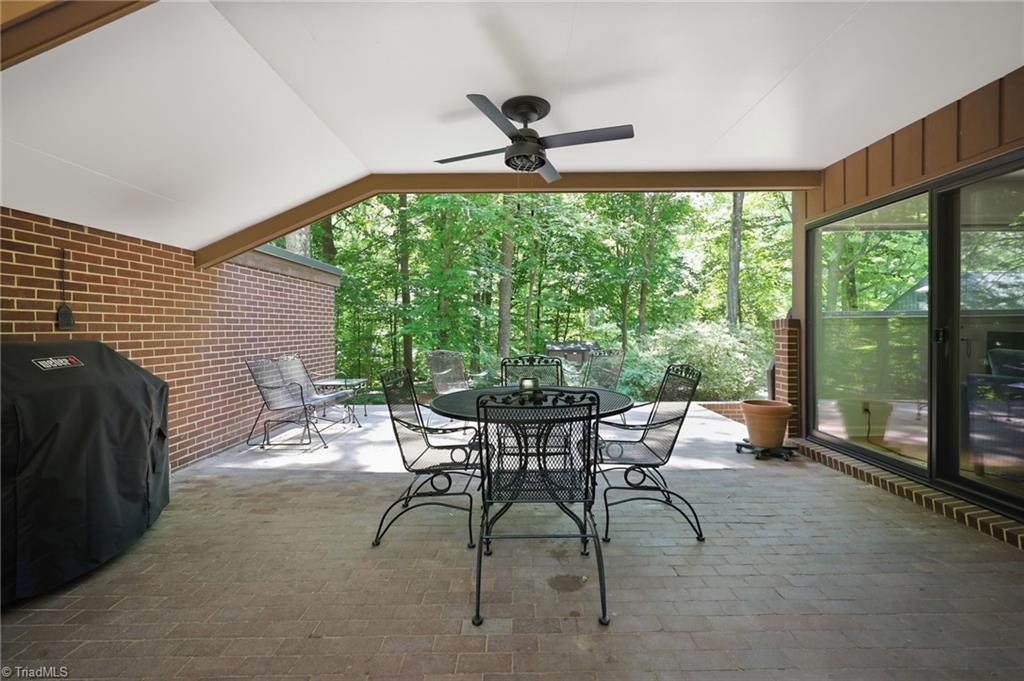 405 Luola Street Madison, NC 27025 - Photo 13 of 48 CARPORT/PATIO