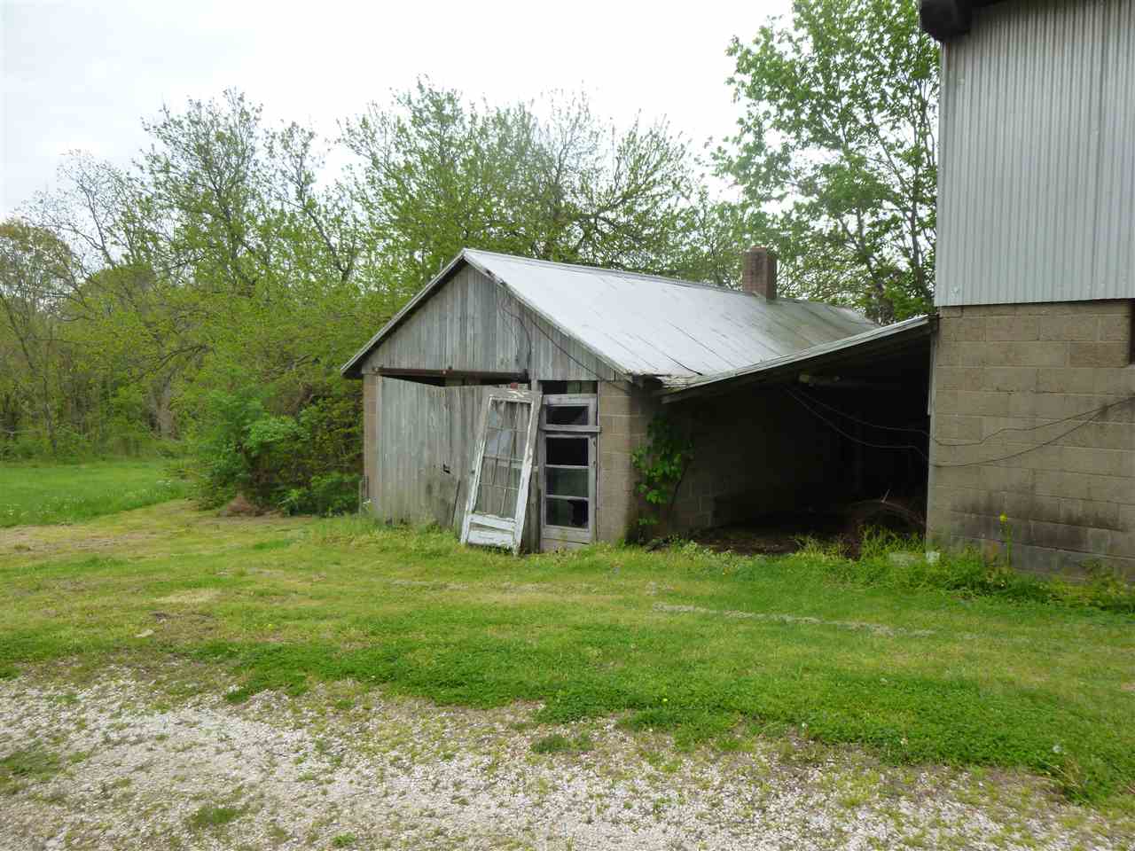 8000 Marx Road Evansville, IN 47720 - Photo 24 of 31 Gallery Image 24
