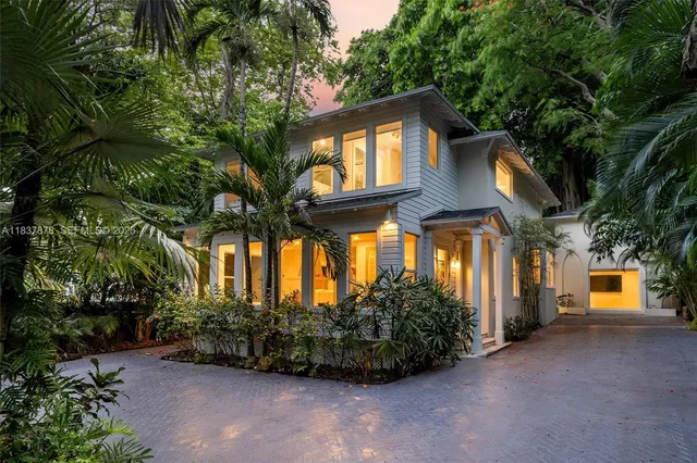 $22,500 | 4286 Douglas Road, Miami, FL 33133