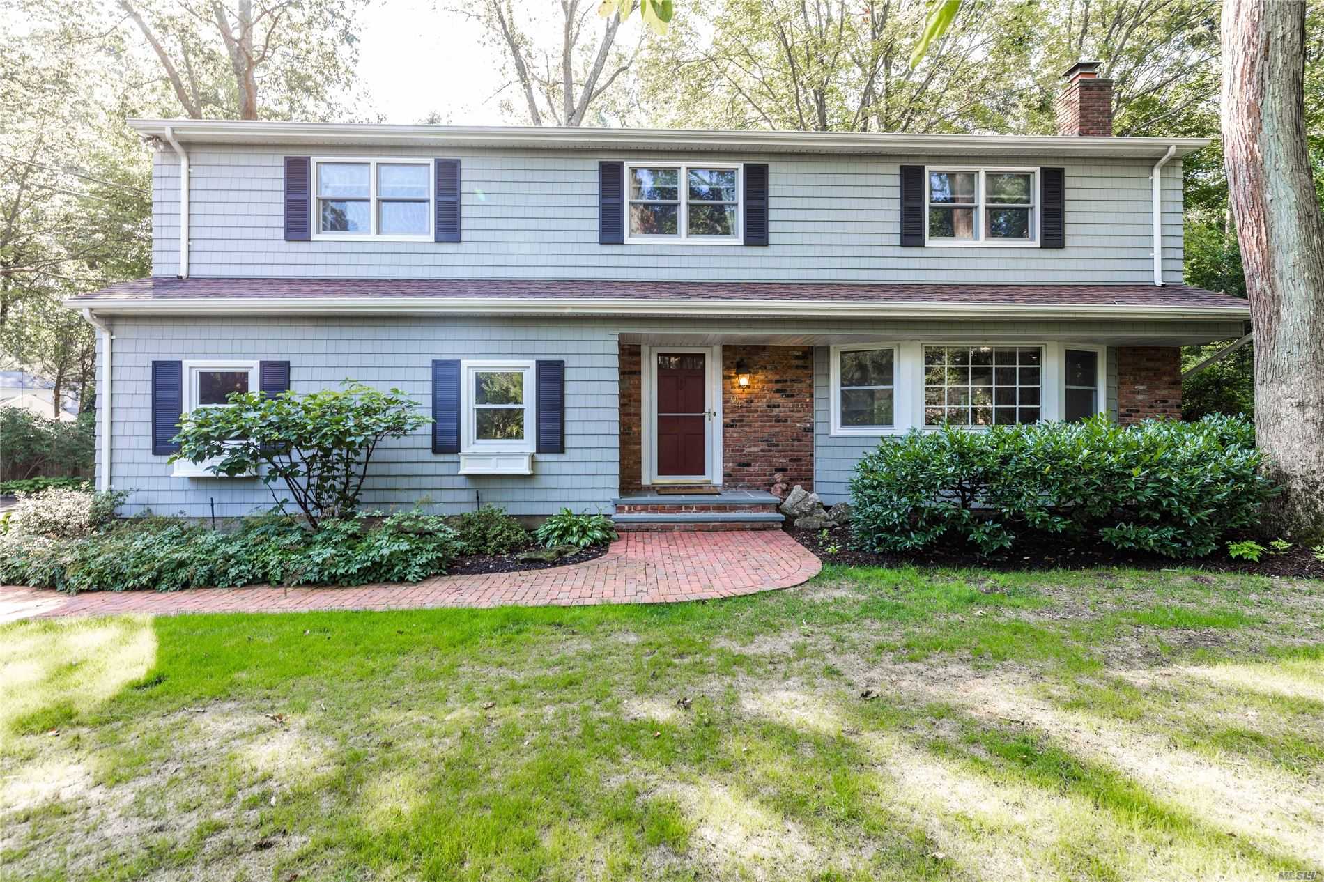 94 Vineyard Road Huntington, NY 11743 - Photo 1 of 1 Gallery Image 1
