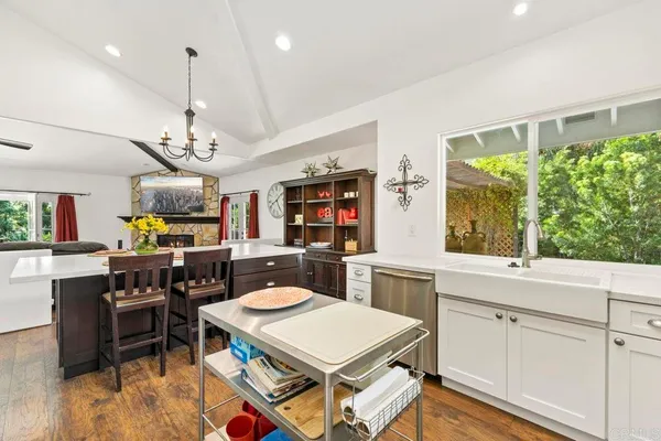 $1,495,000 | 1305 Scenic Drive, Escondido, CA 92029