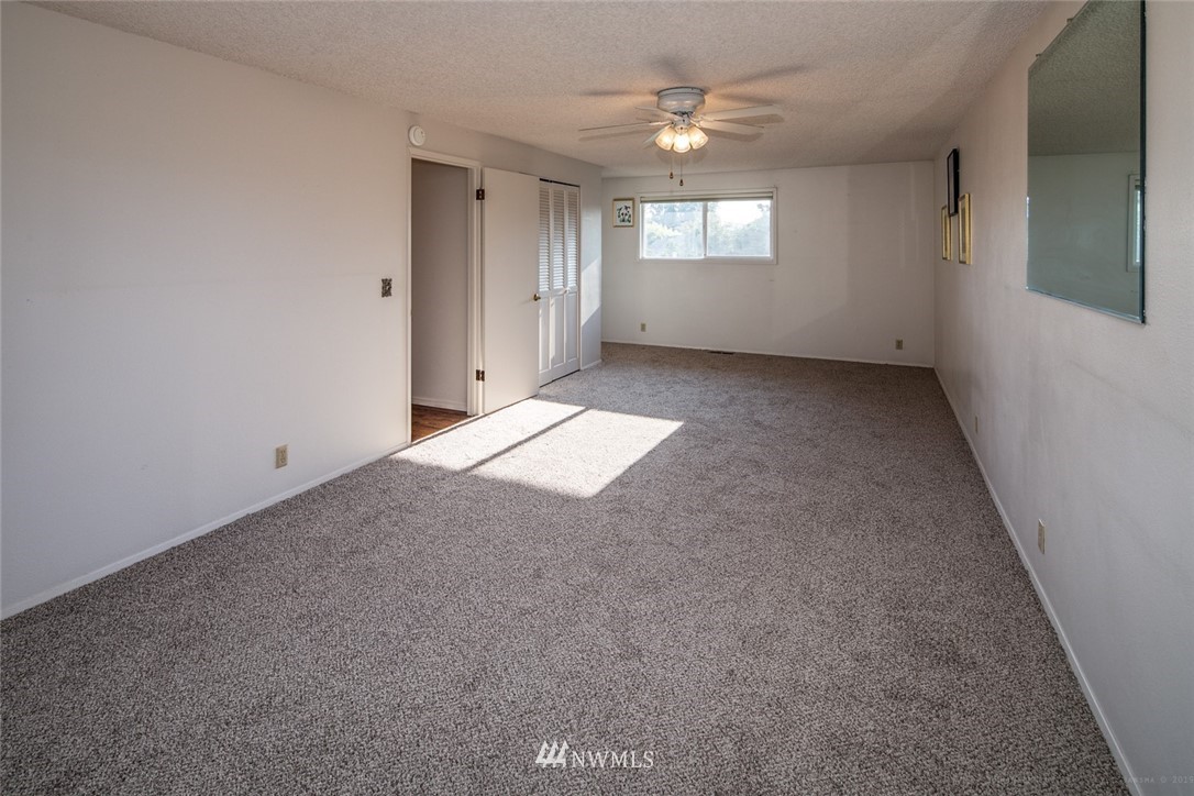 504 Mulberry Road Bellingham, WA 98225 - Photo 5 of 13