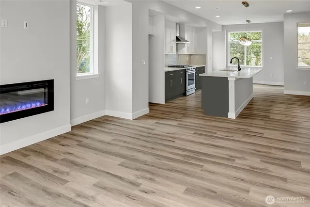 $1,098,950 | 17116 35th Drive Southeast, Unit C2, Bothell, WA 98012