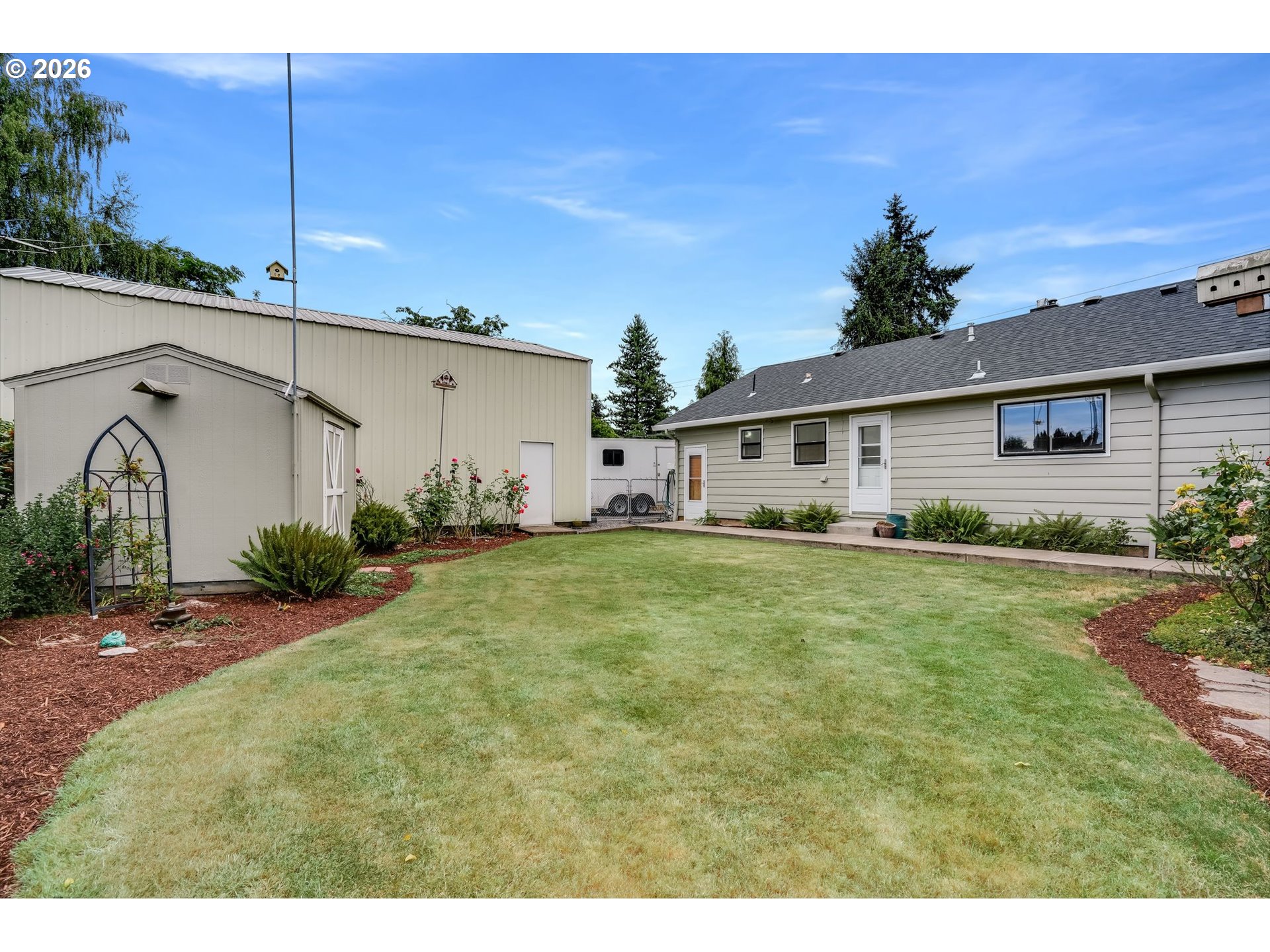 2537 B Street Hubbard, OR 97032 - Photo 34 of 43 Yard