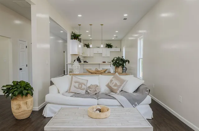 $230,000 | 1061 Shaw Place, Memphis, TN 38126