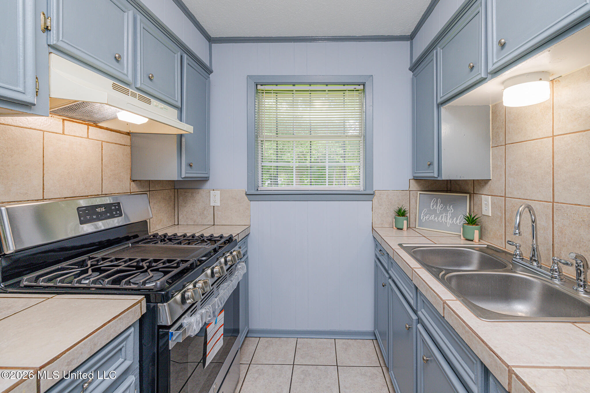253 Rutherford B Hayes Circle Jackson, MS 39213 - Photo 15 of 25 1R4A7926