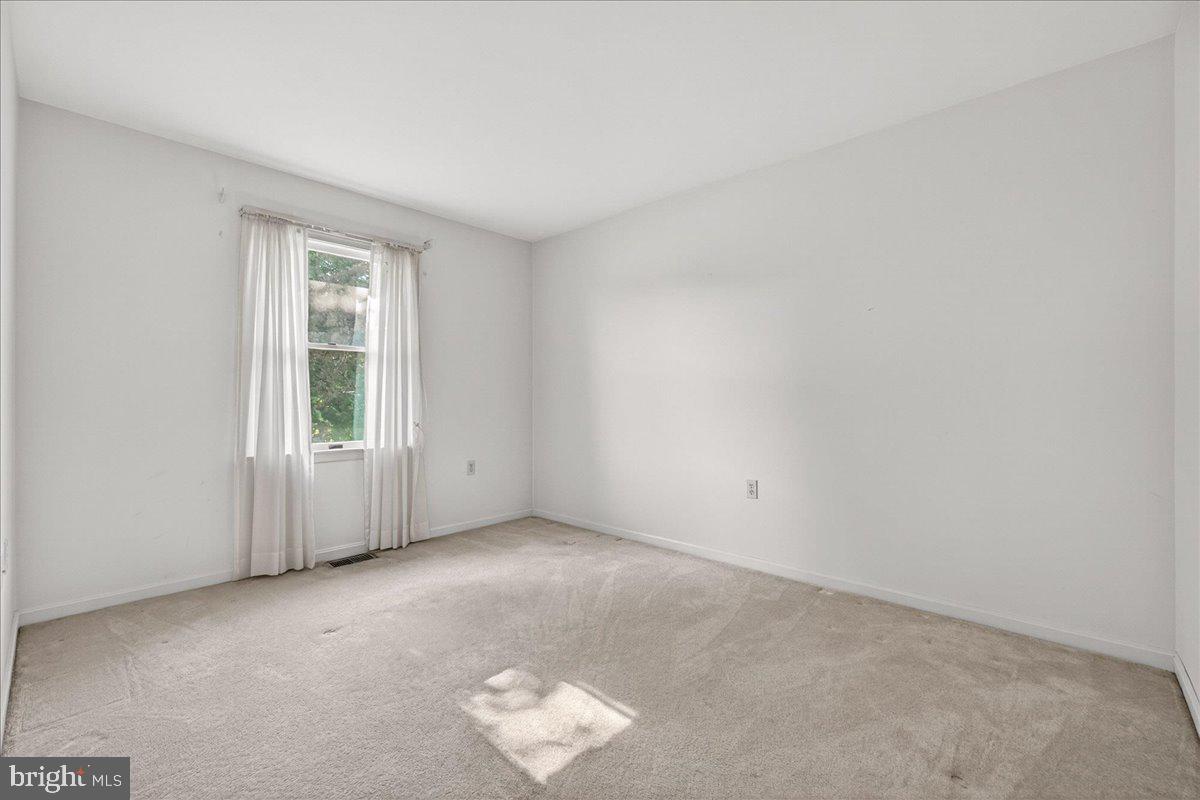 4715 Green Valley Road Monrovia, MD 21770 - Photo 20 of 36