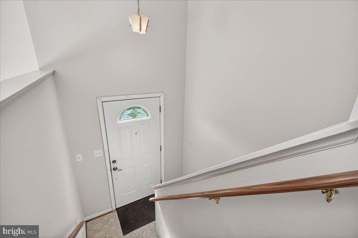 4715 Green Valley Road Monrovia, MD 21770 - Photo 4 of 36 a view of an entryway
