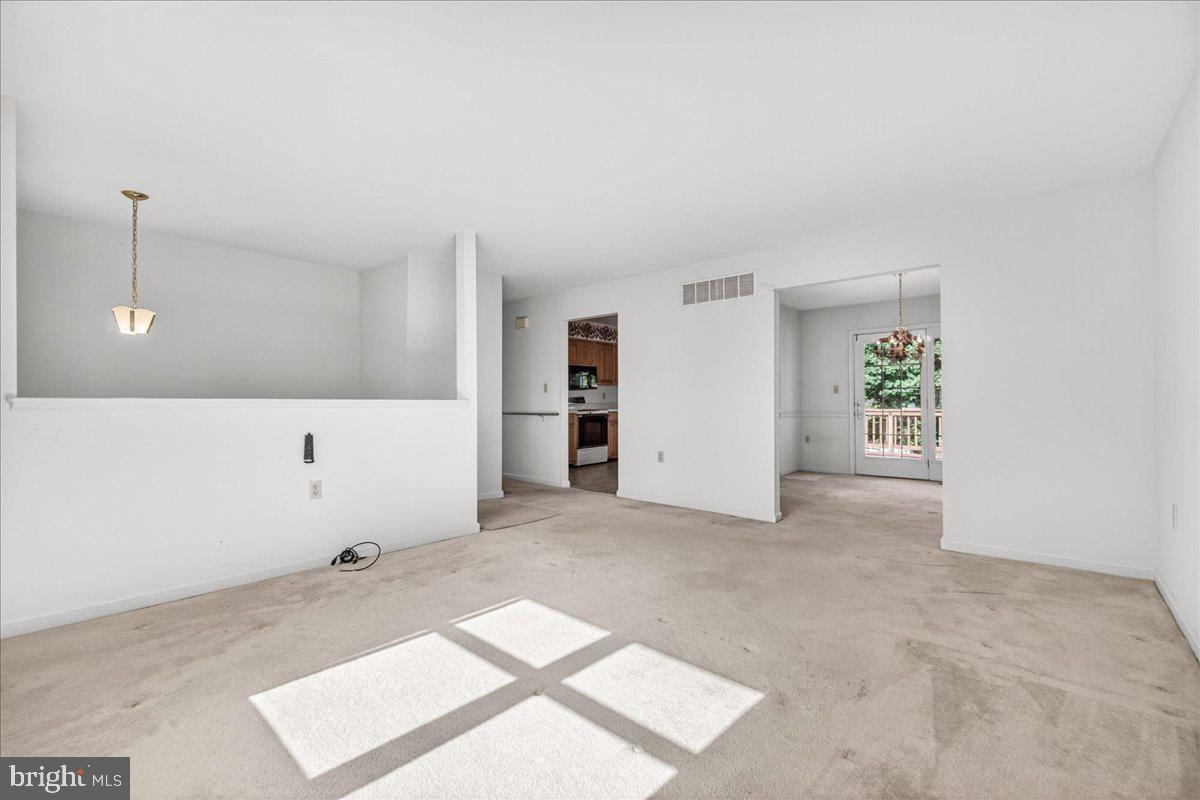 4715 Green Valley Road Monrovia, MD 21770 - Photo 6 of 36 a view of an empty room