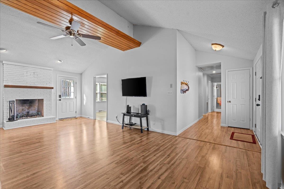 204 Green Ridge Drive Moore, SC 29369 - Photo 8 of 32