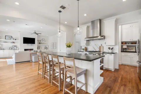 $1,425,000 | 432 Arlington Street, Houston, TX 77007