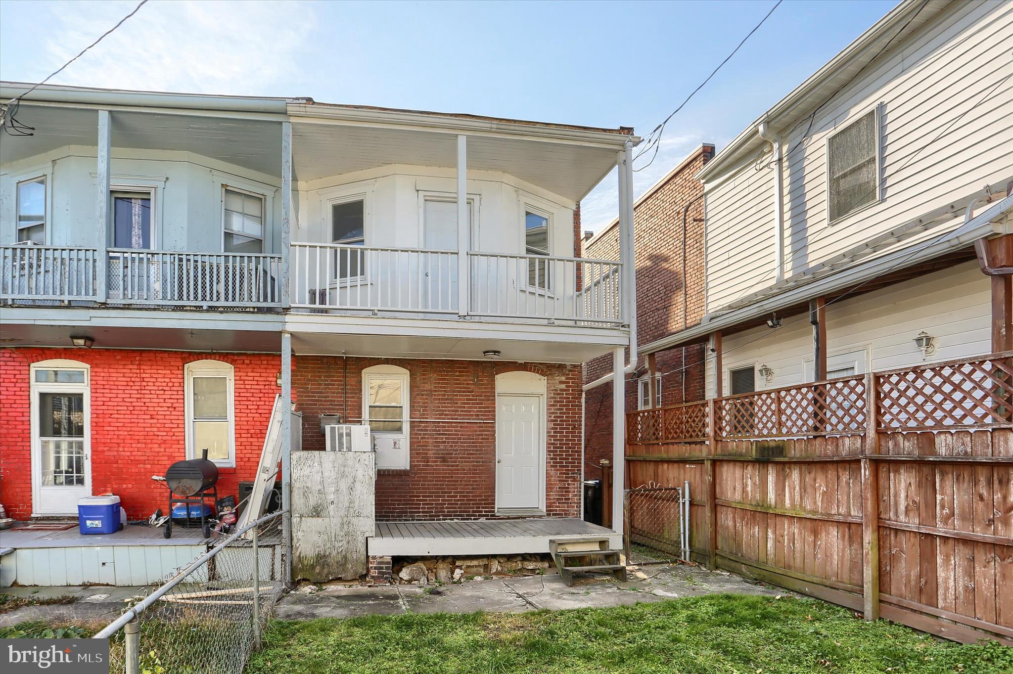 652 Seneca Street Harrisburg, PA 17110 - Photo 11 of 11 a front view of a house with a yard