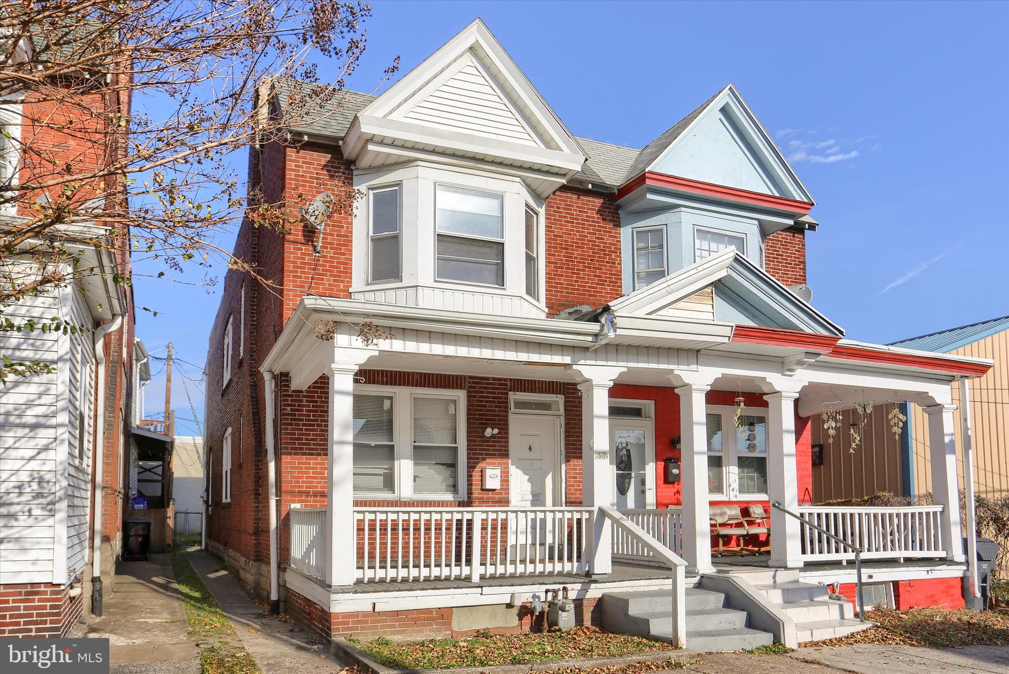 652 Seneca Street Harrisburg, PA 17110 - Photo 4 of 11 front view of a house with a porch