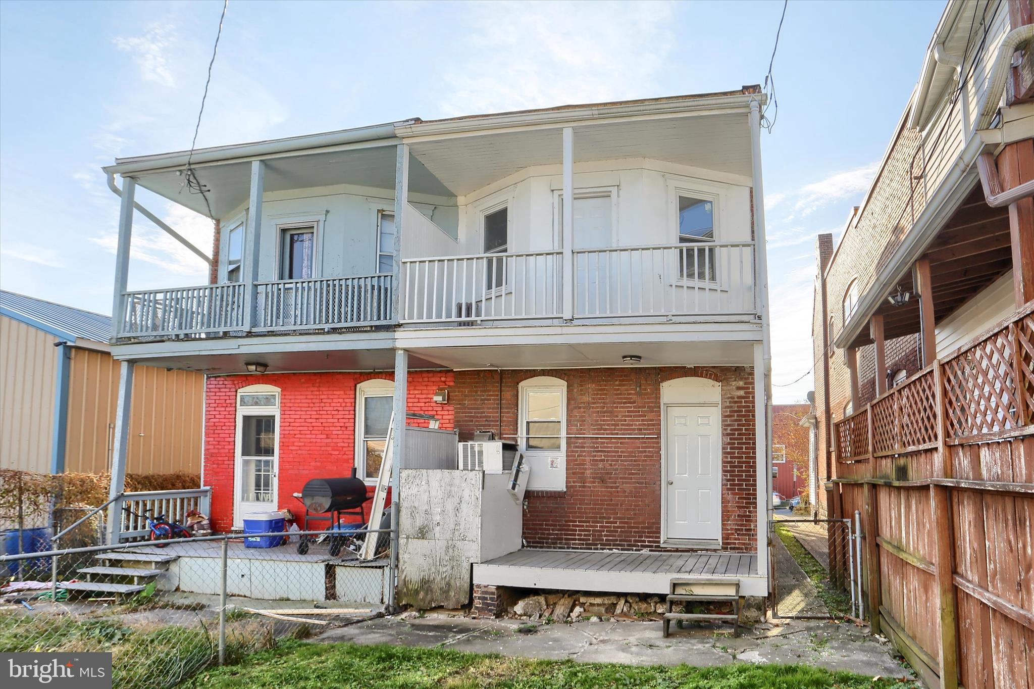 652 Seneca Street Harrisburg, PA 17110 - Photo 7 of 11 a front view of house with yard