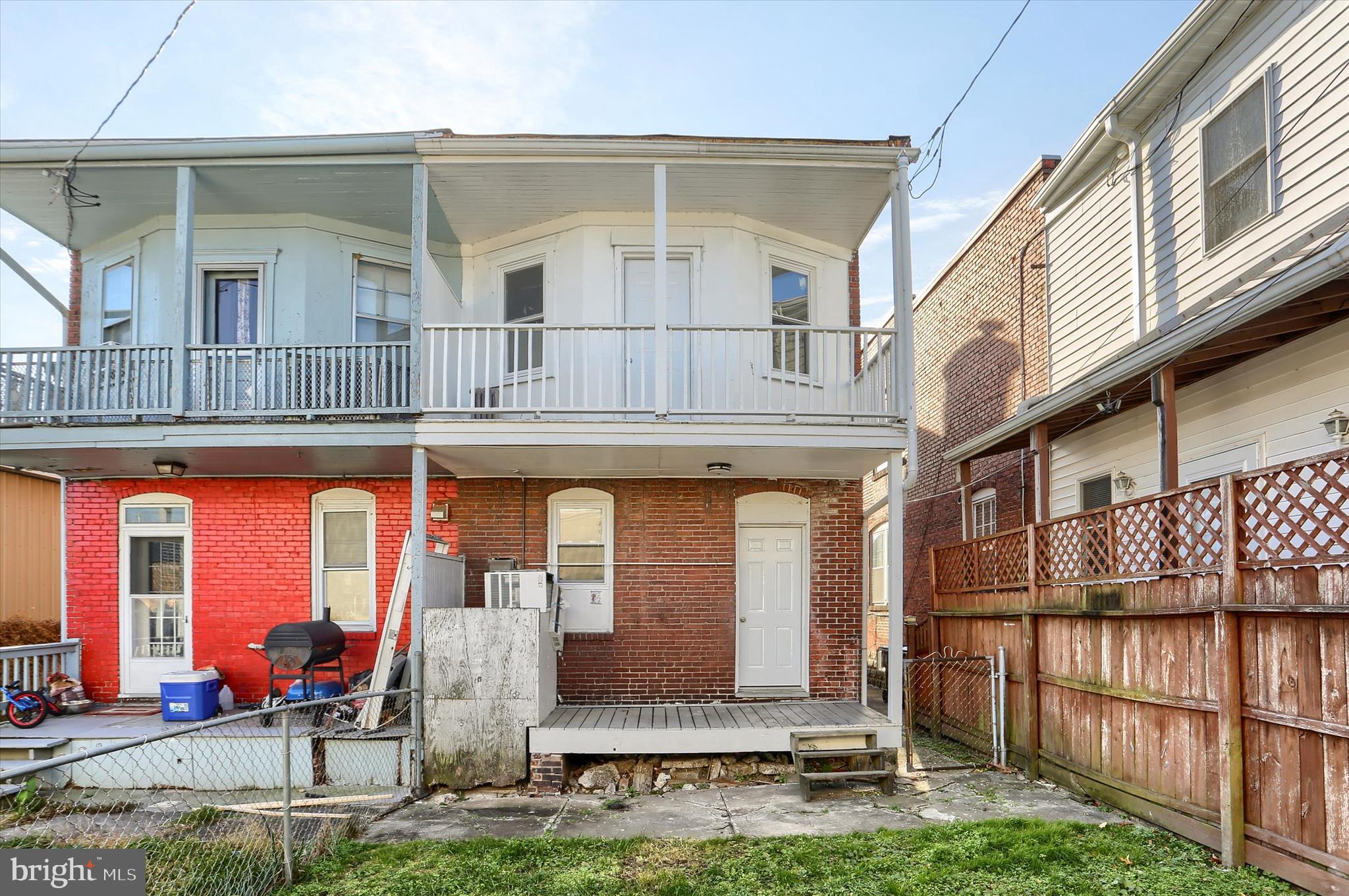 652 Seneca Street Harrisburg, PA 17110 - Photo 8 of 11 a front view of a house with a yard
