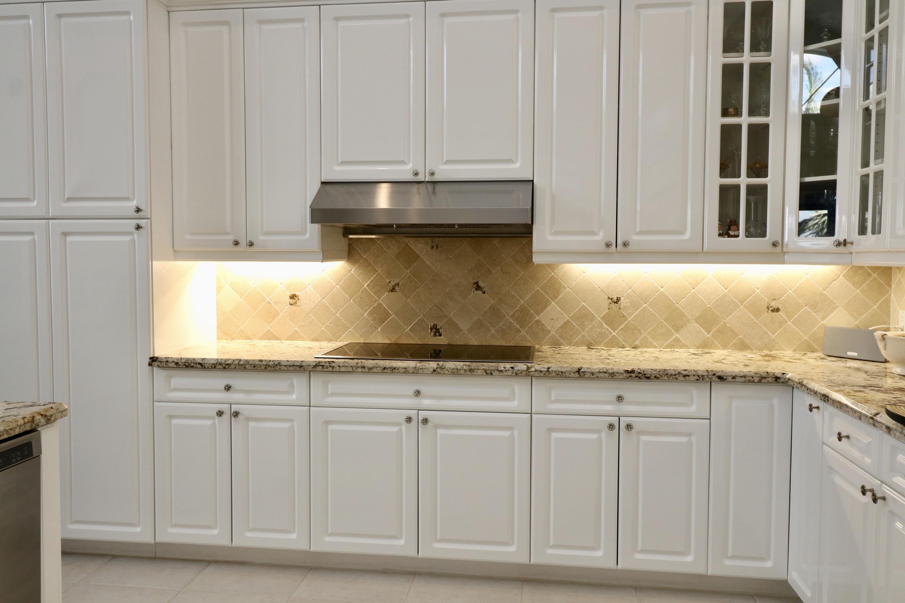 501 Center Street Jupiter, FL 33458 - Photo 21 of 51 Kitchen