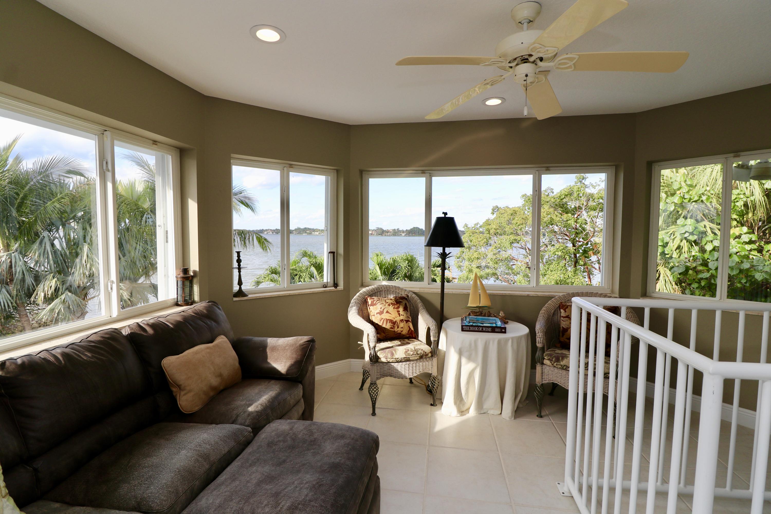501 Center Street Jupiter, FL 33458 - Photo 39 of 51 Sitting Area