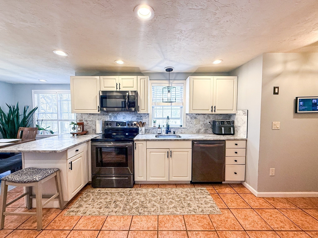2 Larson Road Milford, MA 01757 - Photo 9 of 41
