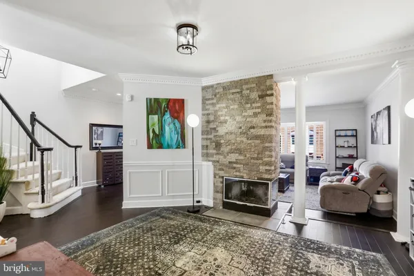 $1,025,000 | 8176 Madrillon Court, Vienna, VA 22182