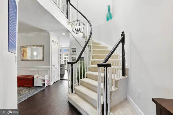 $1,025,000 | 8176 Madrillon Court, Vienna, VA 22182
