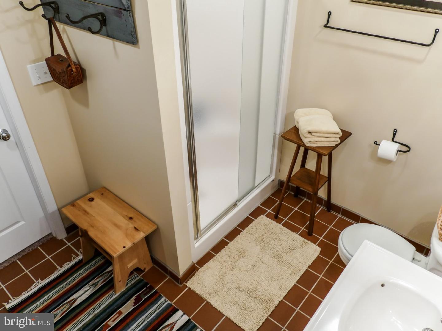 4825 Redfield Road Doylestown, PA 18902 - Photo 24 of 25 Bathroom
