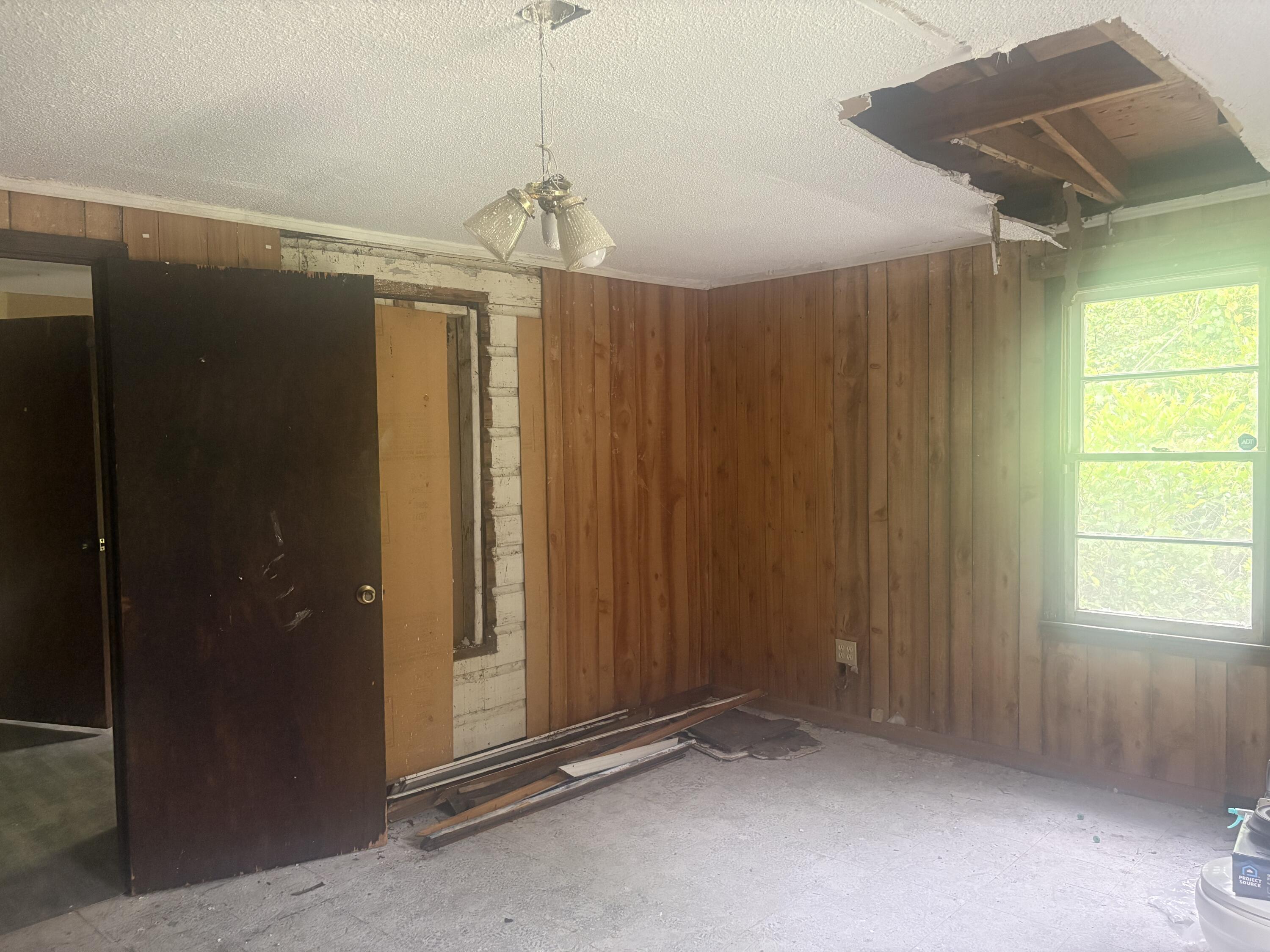 1036 Collins Street Sumter, SC 29150 - Photo 8 of 10