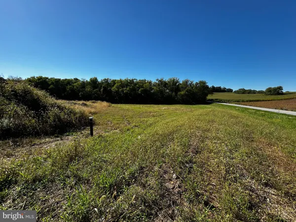 $280,000 | 7192 Rosalees Walk, Mount Airy, MD 21771