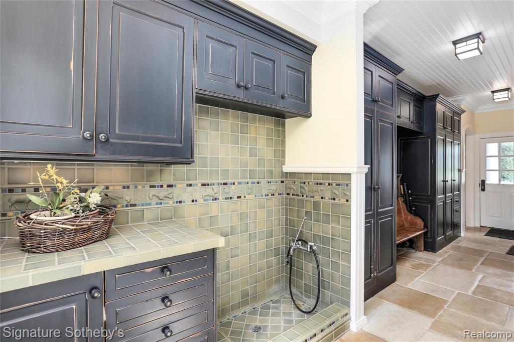 2212 East Brocker Road Metamora, MI 48455 - Photo 43 of 73