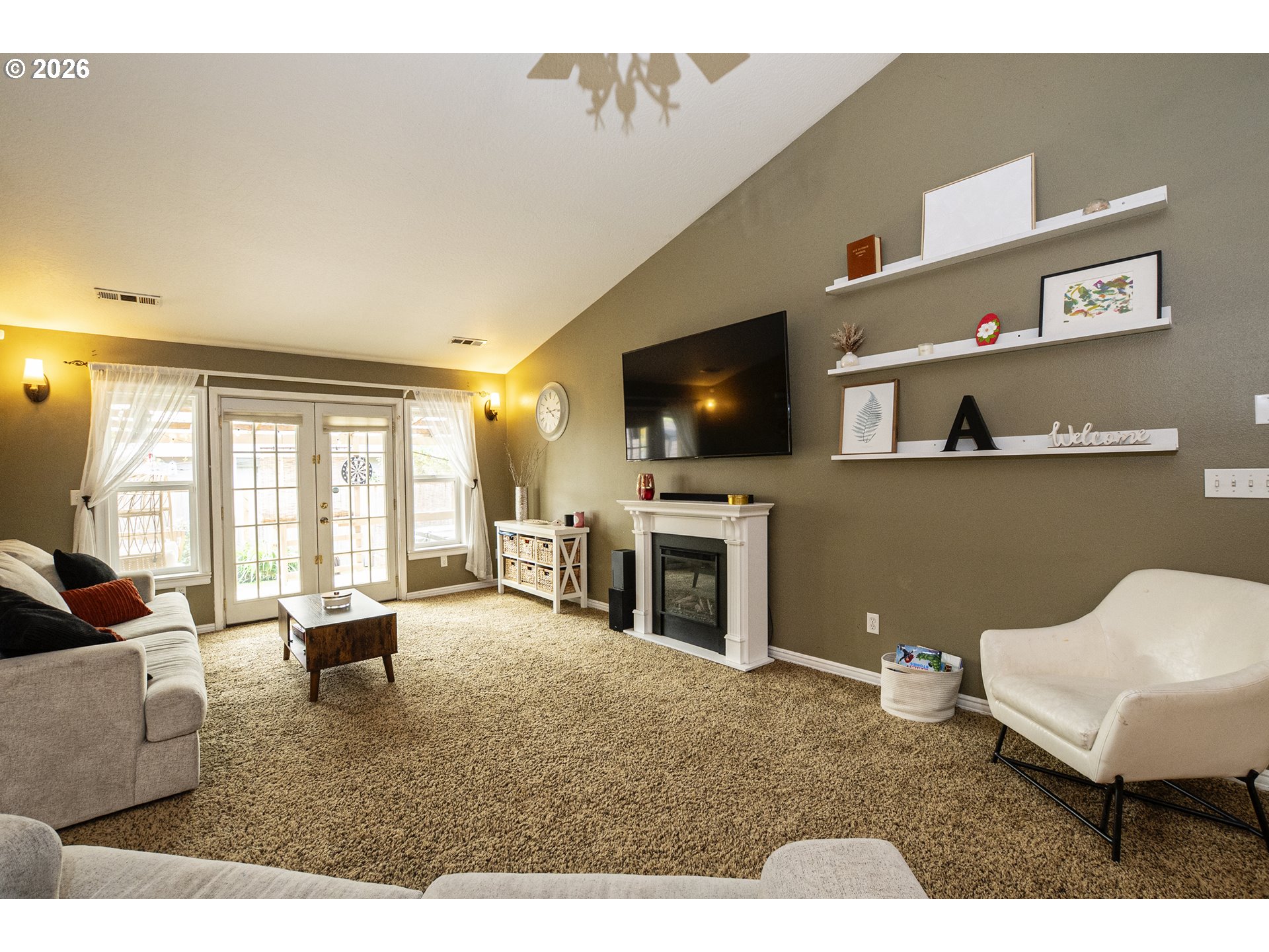 6876 Simeon Drive Springfield, OR 97478 - Photo 5 of 32