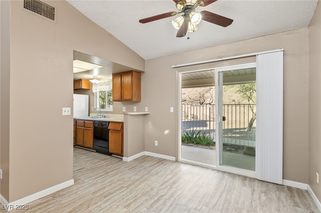 2148 Pebble Creek Lane Laughlin, NV 89029 - Photo 12 of 36