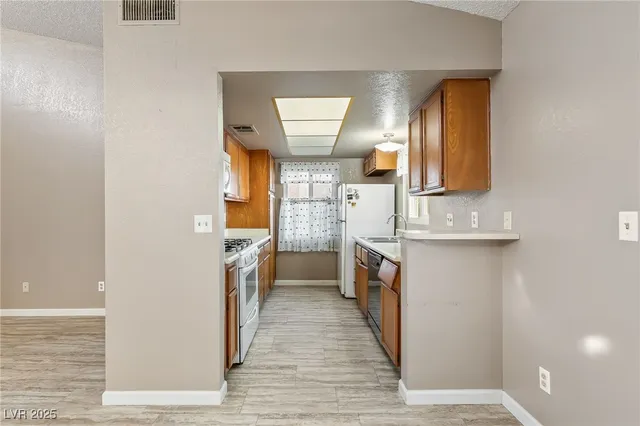 $220,000 | 2148 Pebble Creek Lane, Laughlin, NV 89029