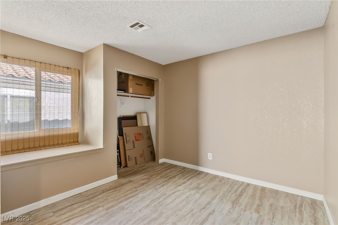 2148 Pebble Creek Lane Laughlin, NV 89029 - Photo 4 of 36