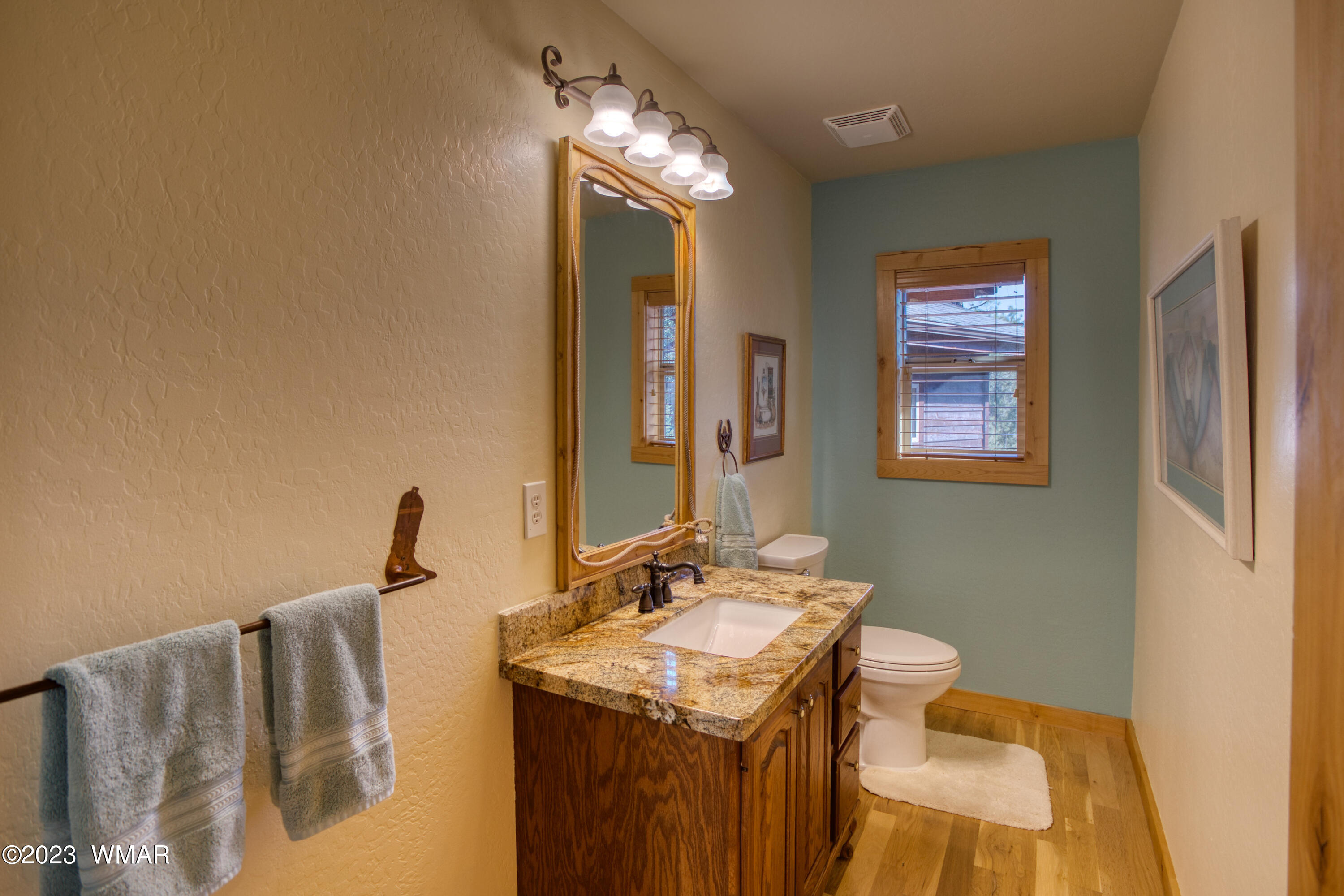 61 South Falling Leaf Road Show Low, AZ 85901 - Photo 15 of 34