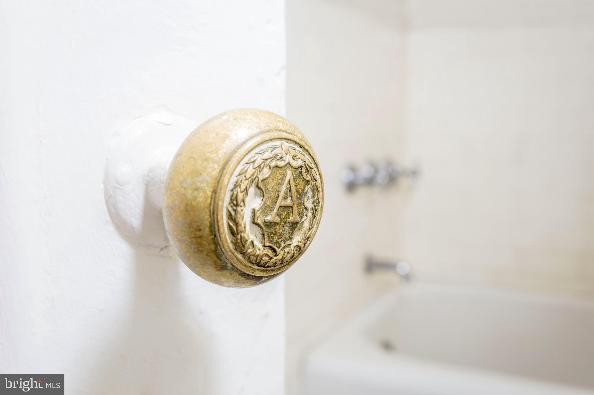 1229 Chestnut Street, Unit 606 Philadelphia, PA 19107 - Photo 4 of 21