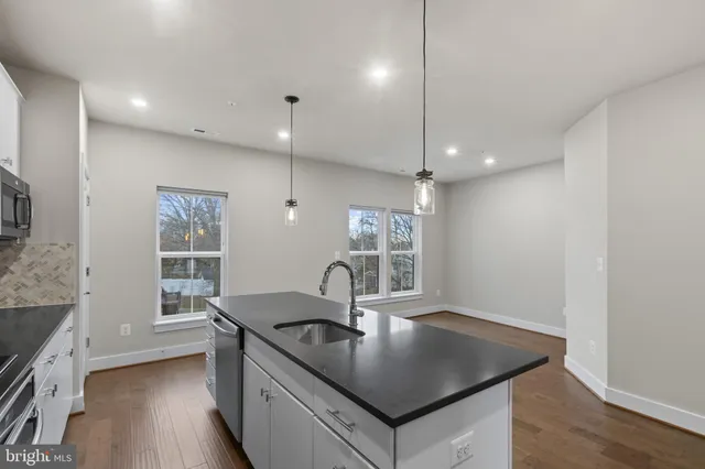 $835,000 | 7225 Georgia Avenue Northwest, Unit 16C, Washington, DC 20012