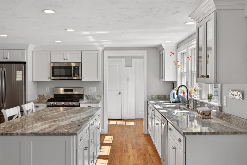 234 Round Cove Road Chatham, MA 02633 - Photo 10 of 40