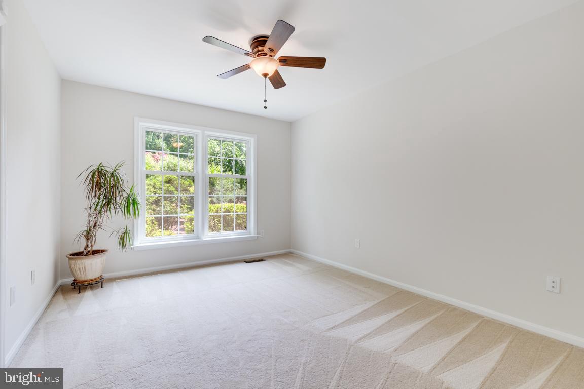 5020 Pheasant Ridge Road Fairfax, VA 22030 - Photo 23 of 59 Bedroom 3